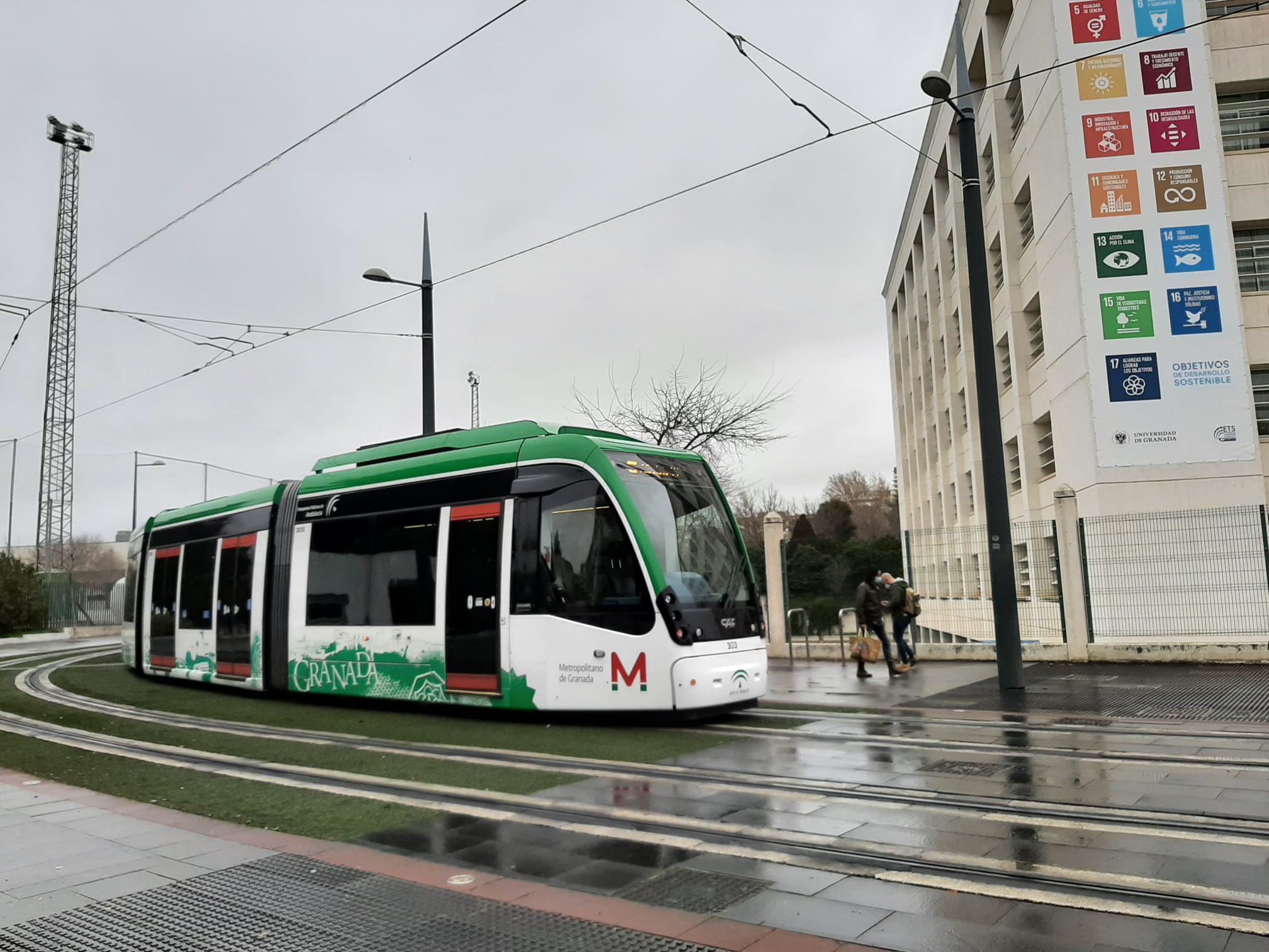 El servicio de metro de Granada se reforzar este sbado con motivo de las oposiciones del SAS 

